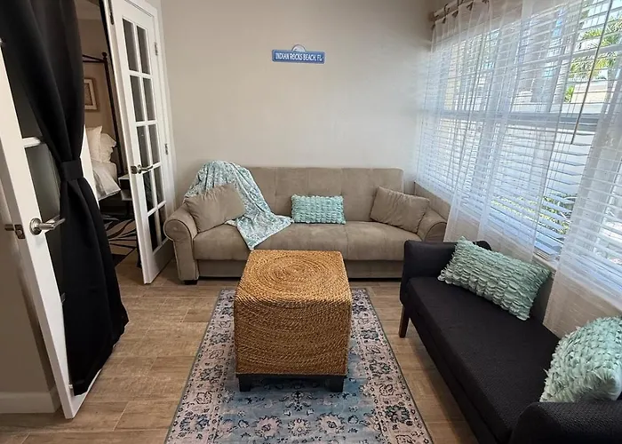 Indian Rocks At Apartment *